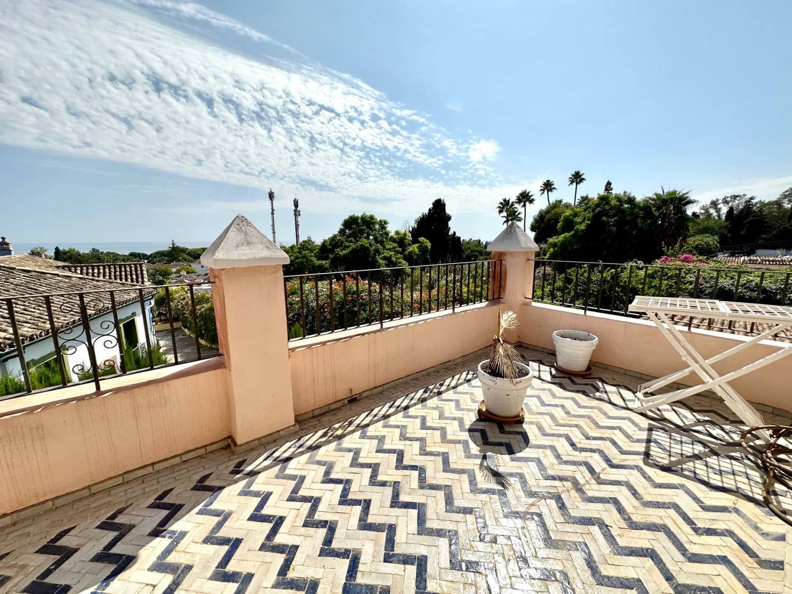 5 Zimmer Doppelhaus zu verkaufen in Marbella mit Pool Garage - 1.495.000 € (Ref: 9562169)