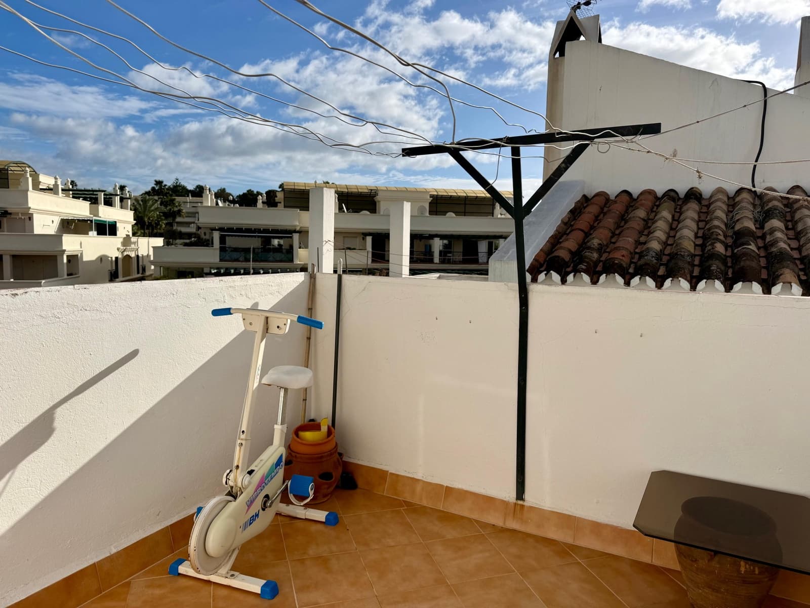 3 chambre Maison de Ville à vendre à Nueva Andalucia avec piscine - 460 000 € (Ref: 9566455)