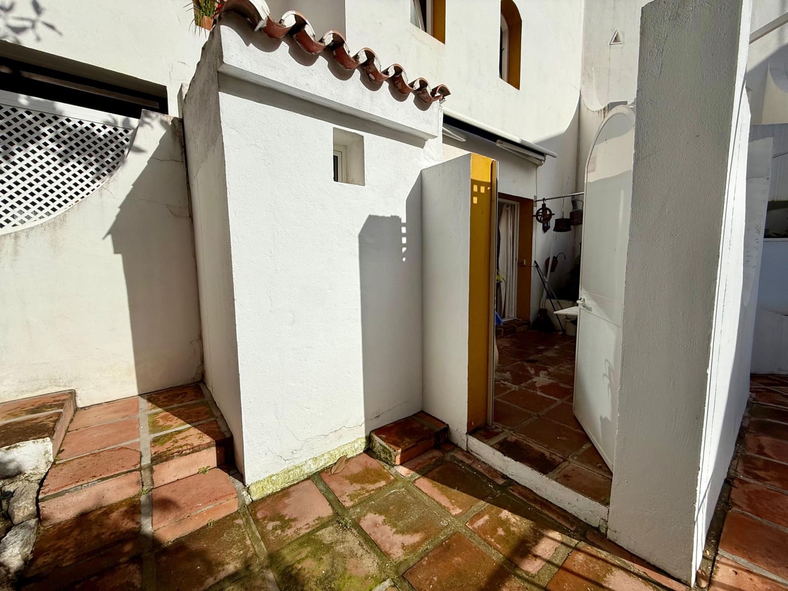 3 chambre Maison de Ville à vendre à Nueva Andalucia avec piscine - 460 000 € (Ref: 9566455)