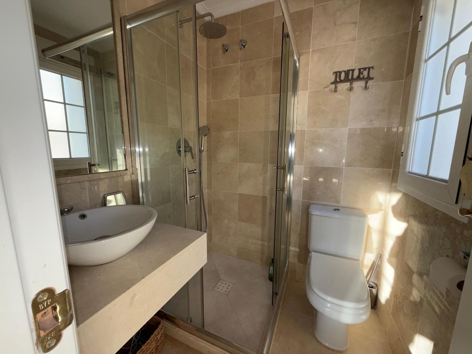 4 Zimmer Penthouse zu verkaufen in Nueva Andalucia mit Pool Garage - 950.000 € (Ref: 9567862)