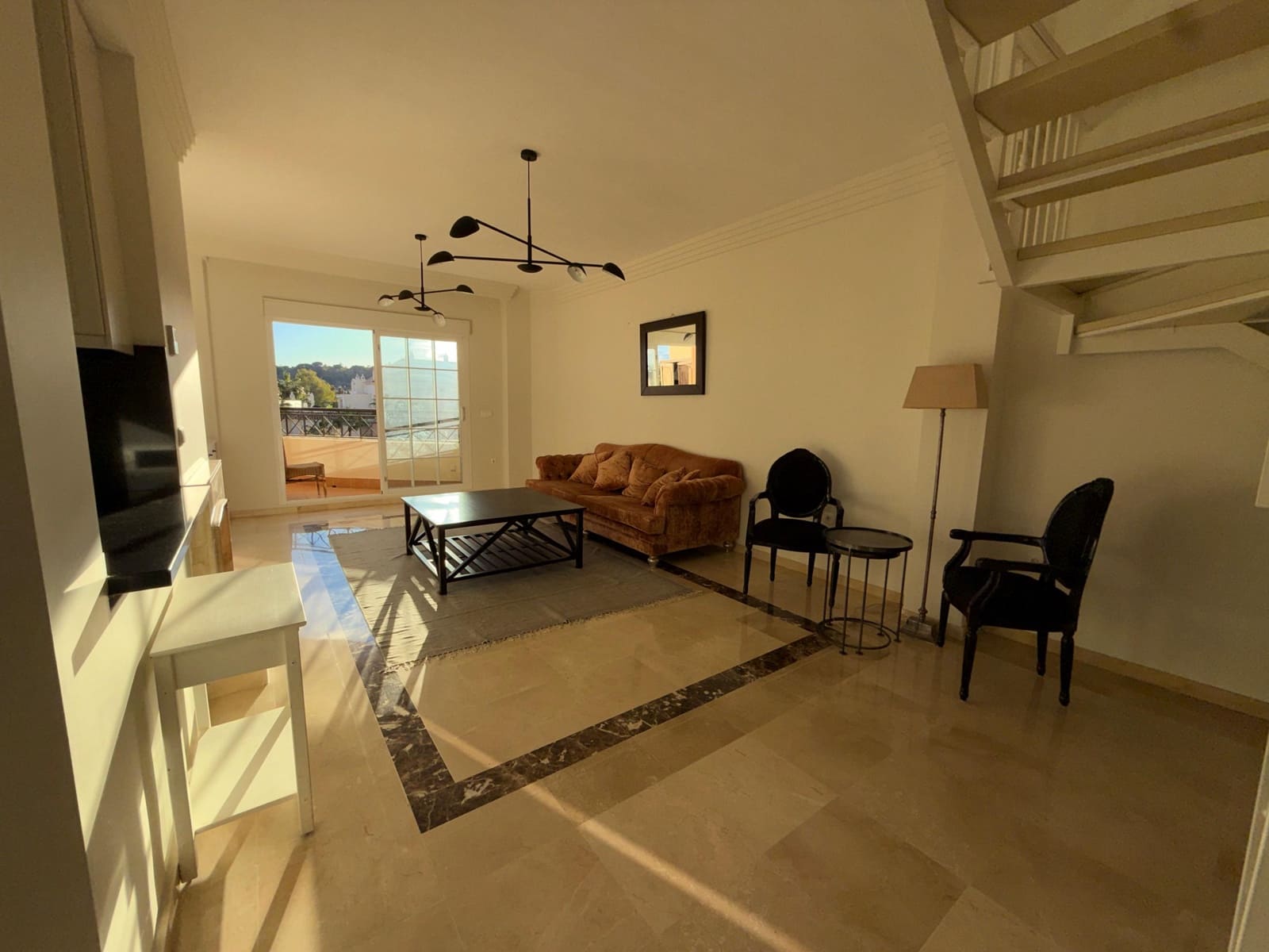 4 sovrum Takvåning till salu i Marbella med pool garage - 950 000 € (Ref: 9567862)