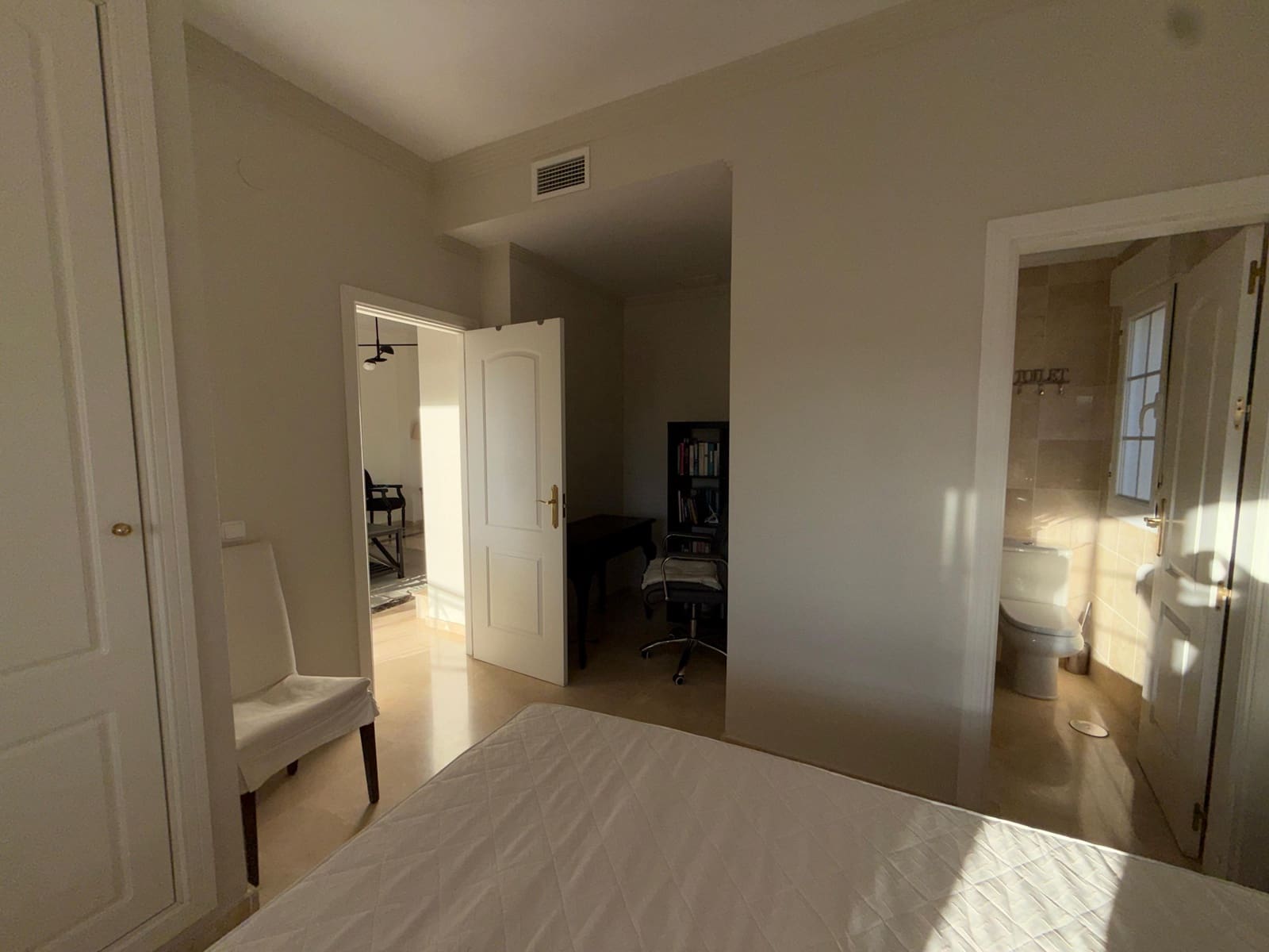 4 sovrum Takvåning till salu i Marbella med pool garage - 950 000 € (Ref: 9567862)