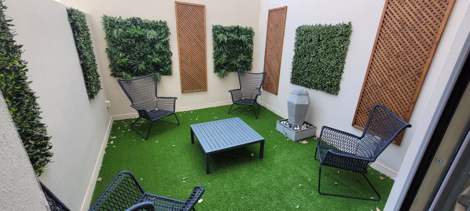 Apartamento de 3 habitaciones en Benahavís en venta con piscina garaje - 650.000 € (Ref: 9628319)
