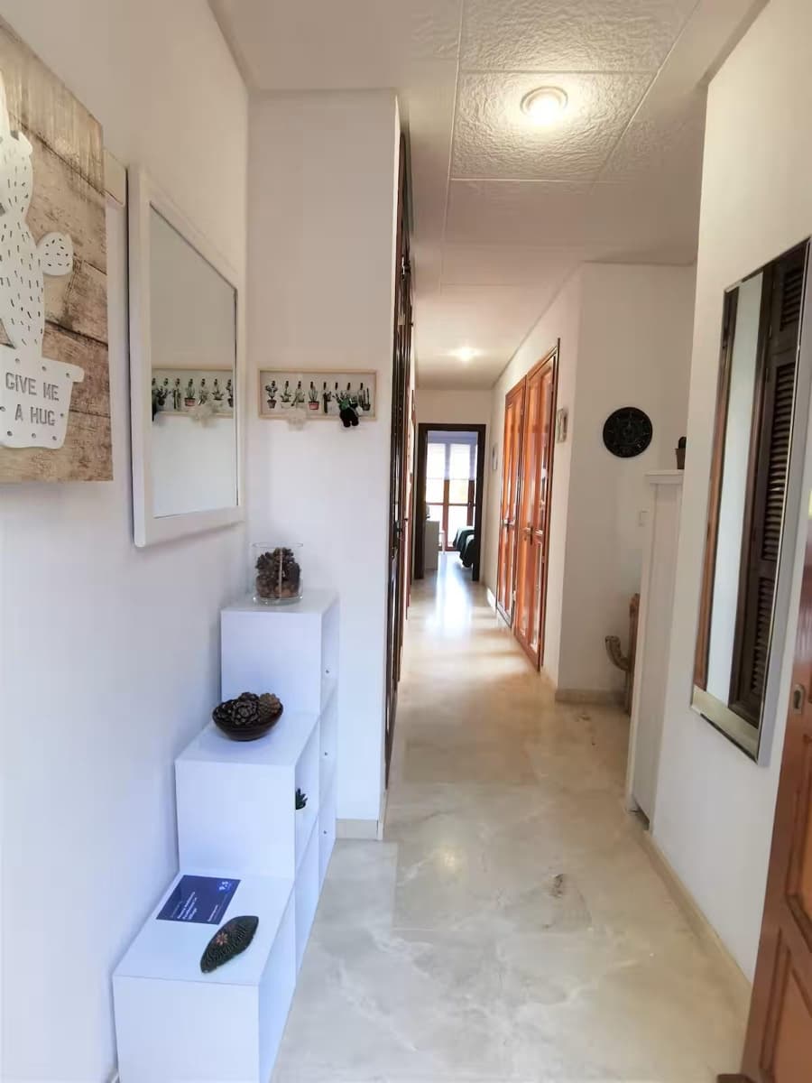 2 bedroom Apartment for sale in Marbella with pool garage - € 380,000 (Ref: 9654480)
