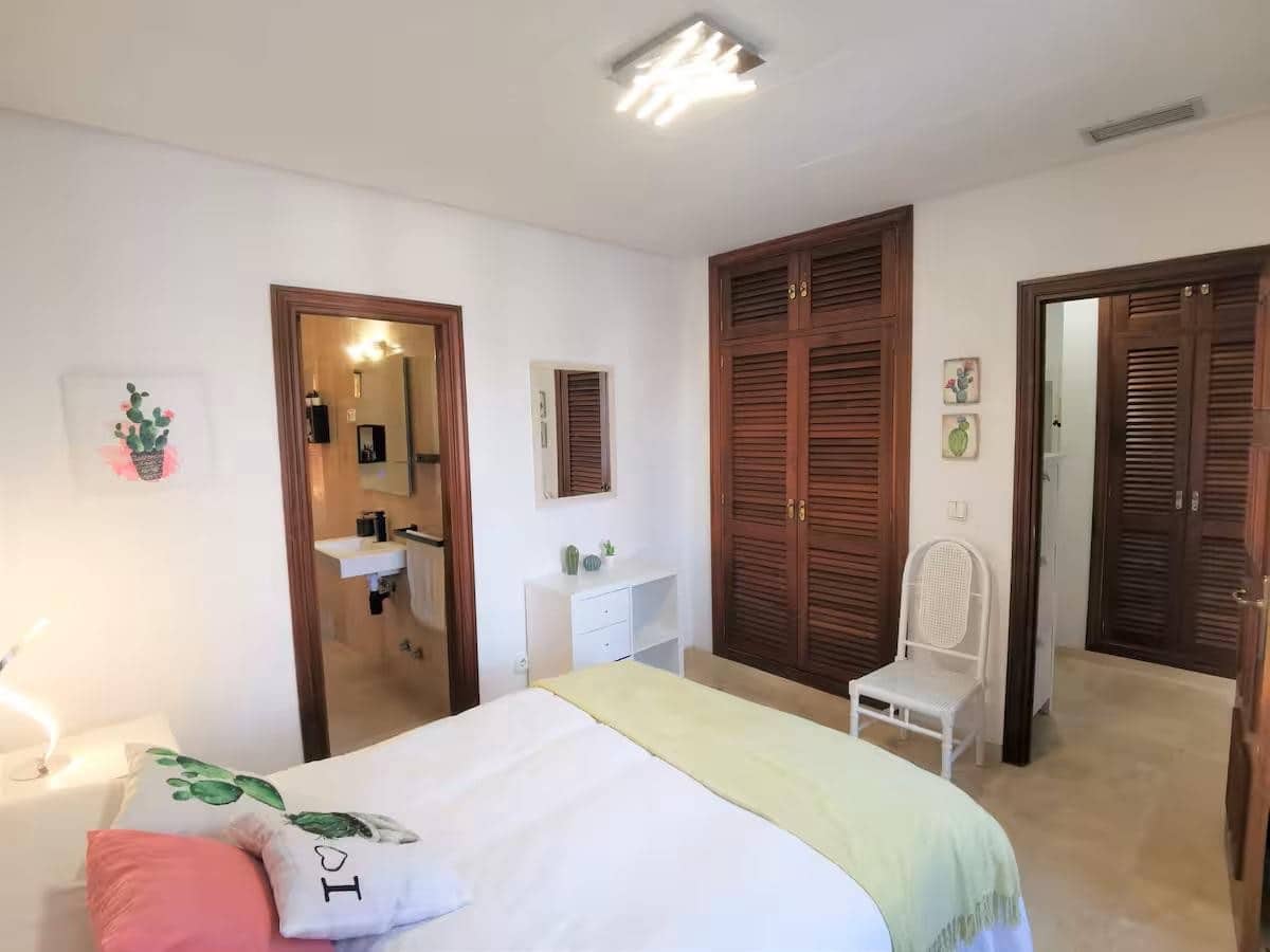 2 bedroom Apartment for sale in Marbella with pool garage - € 380,000 (Ref: 9654480)