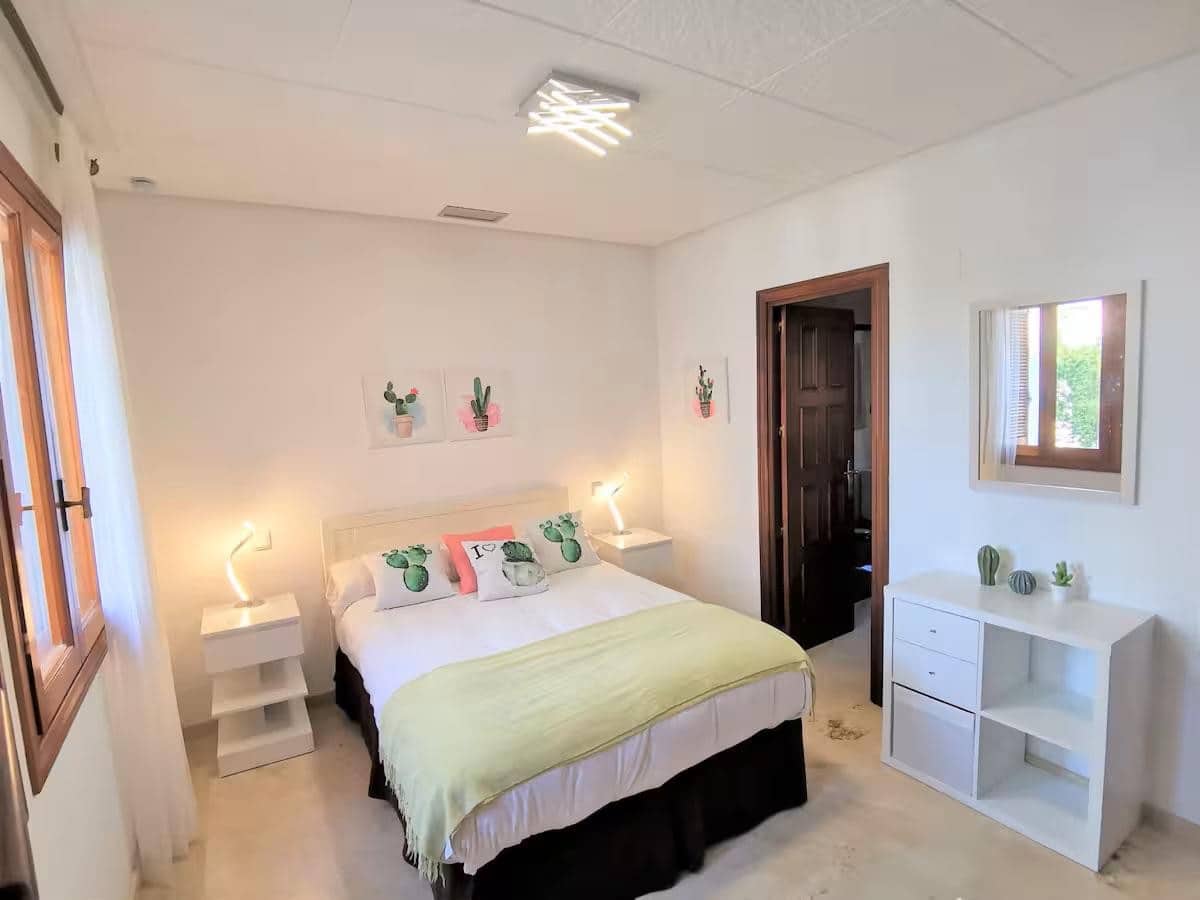 2 bedroom Apartment for sale in Marbella with pool garage - € 380,000 (Ref: 9654480)