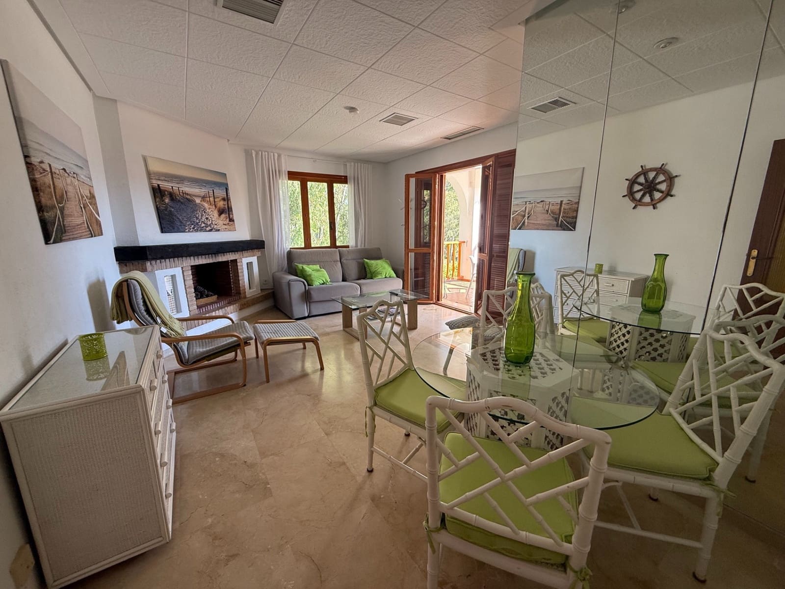 Apartamento de 2 habitaciones en Marbella en venta con piscina garaje - 370.000 € (Ref: 9654480)