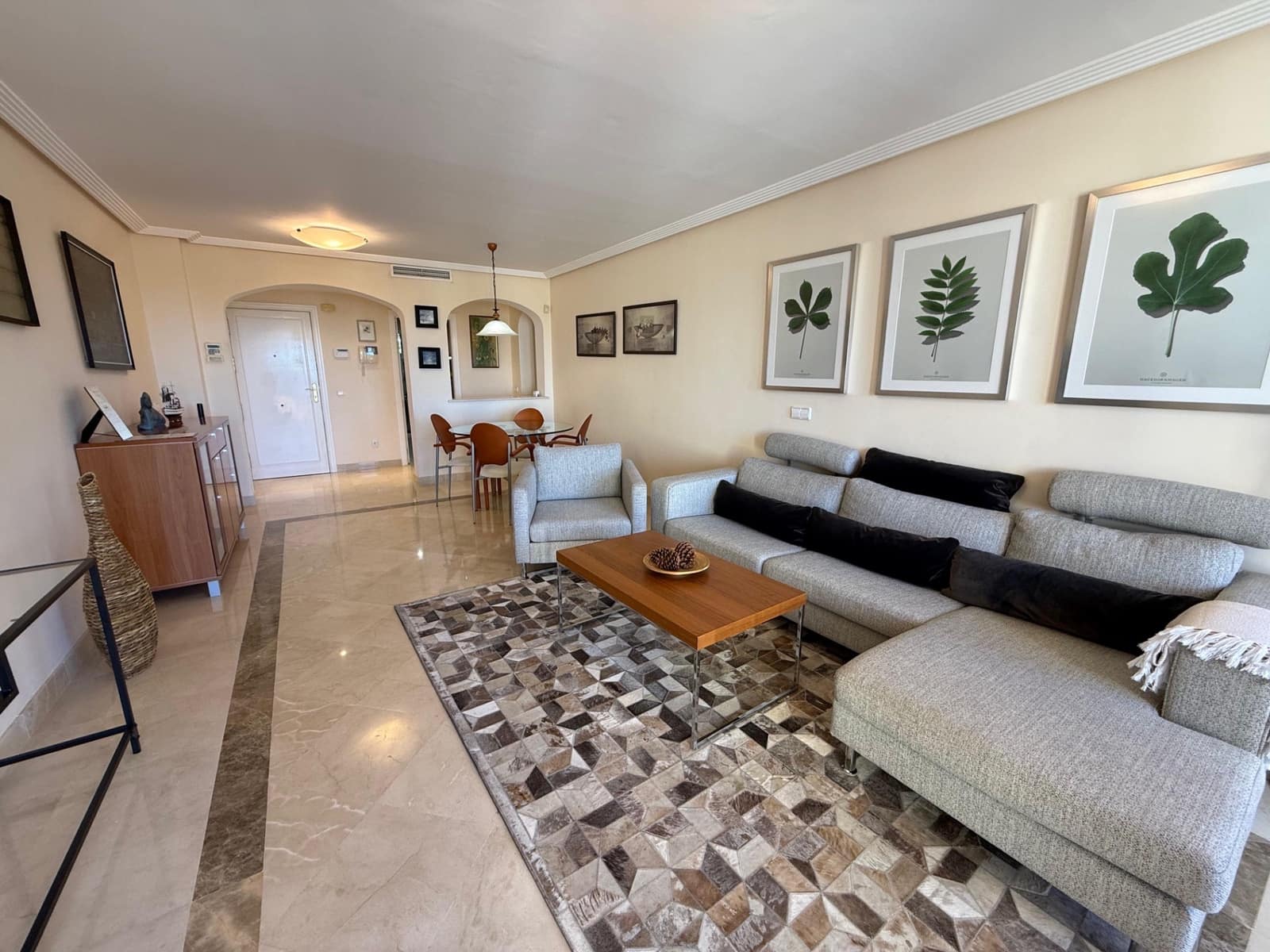 2 bedroom Apartment for sale in Los Arqueros with pool garage - € 430,000 (Ref: 9676591)