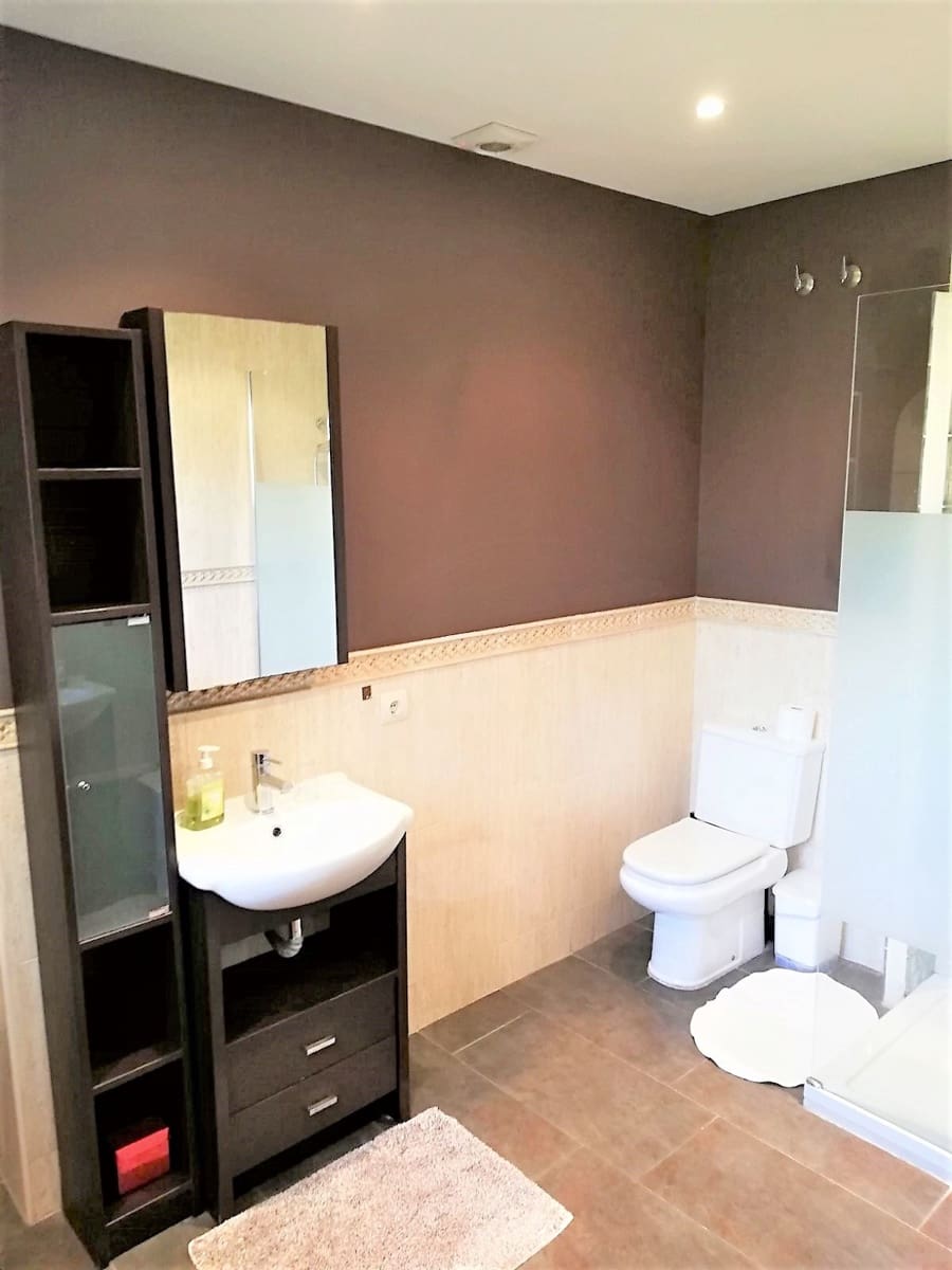 7 soveværelse Villa til salg i Nueva Andalucia med swimmingpool garage - € 1.890.000 (Ref: 9772035)