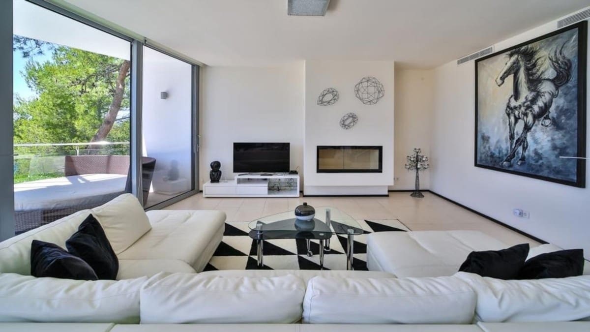 4 soverom Villa til salgs i Marbella med svømmebasseng garasje - € 3 000 000 (Ref: 9779092)