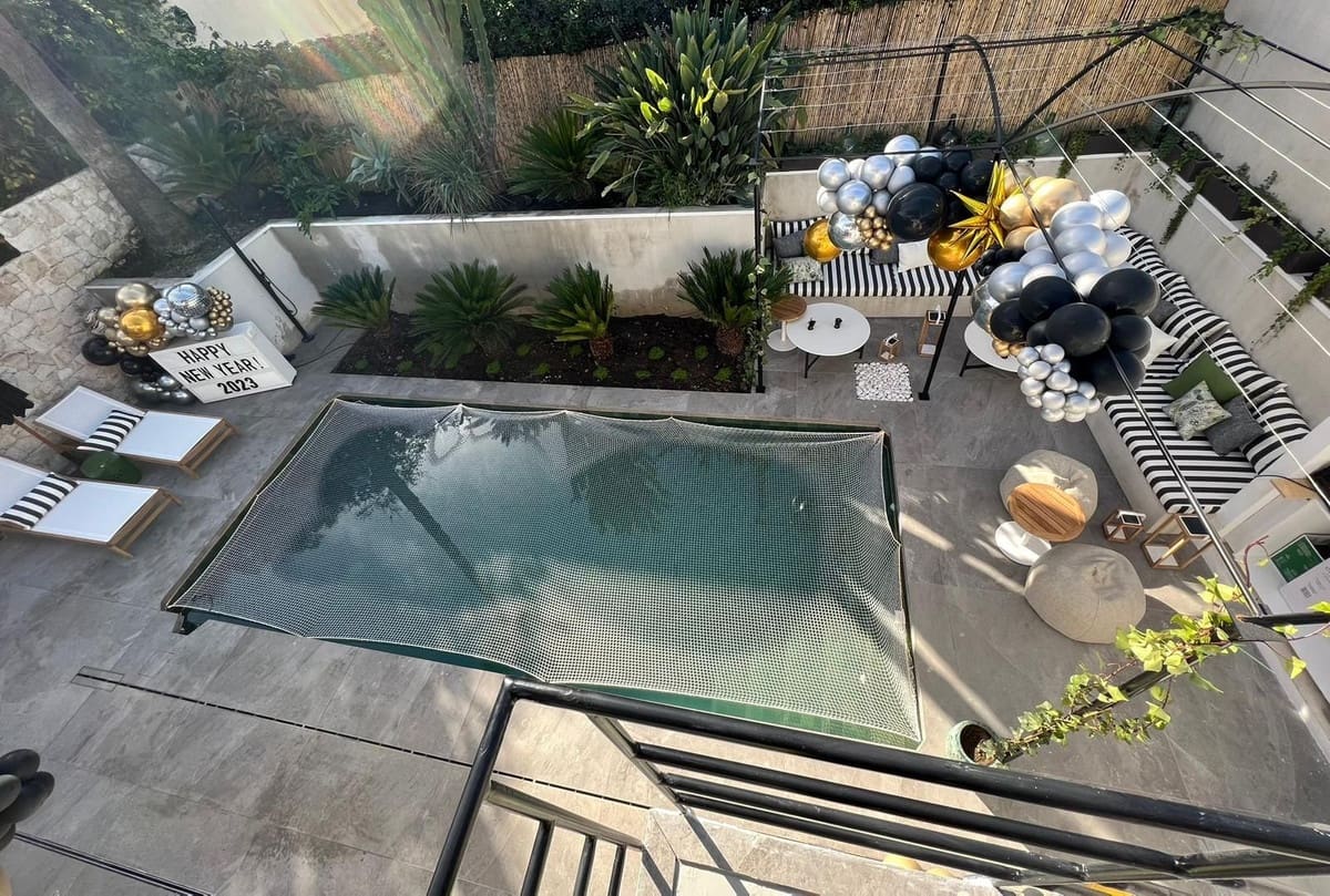 4 bedroom Villa for sale in Nueva Andalucia with pool garage - € 1,590,000 (Ref: 9795640)