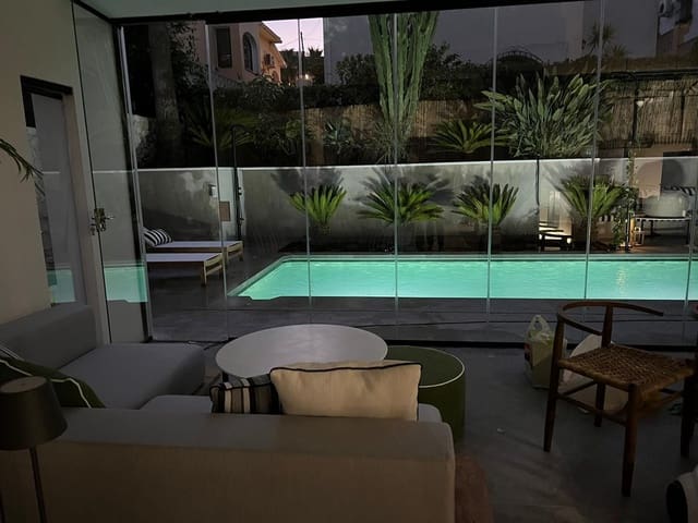 Chalet de 4 habitaciones en Nueva Andalucia, Marbella en venta con piscina garaje - 1.590.000 € (Ref: 9795640)