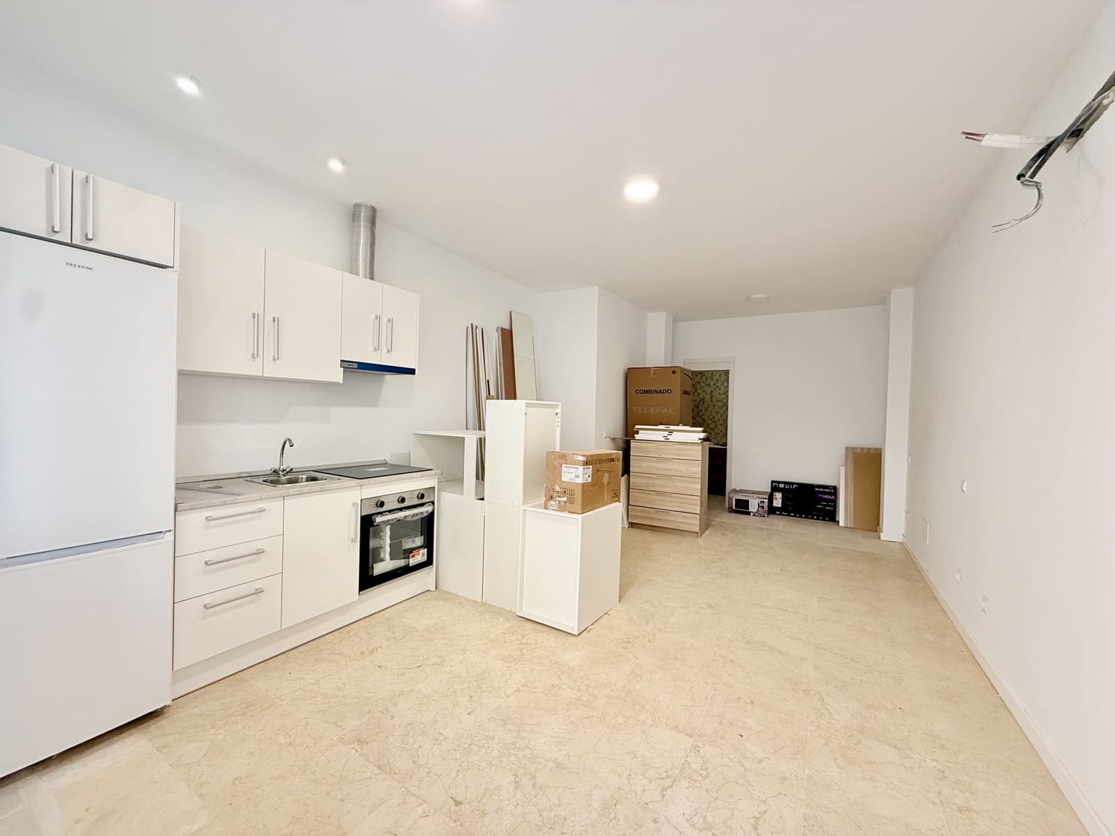 Hotel de 9 habitaciones en San Pedro de Alcantara en venta con garaje - 1.700.000 € (Ref: 9807182)