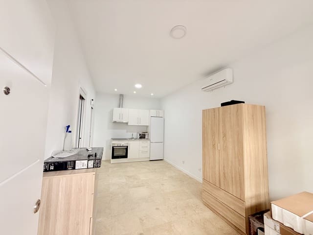 9 soveværelse Hotel til salg i San Pedro de Alcantara, Marbella med garage - € 1.700.000 (Ref: 9807182)