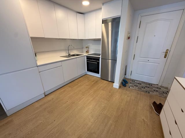 1 camera da letto Appartamento in vendita in Nueva Andalucia, Marbella con piscina - 370.000 € (Rif: 9827953)
