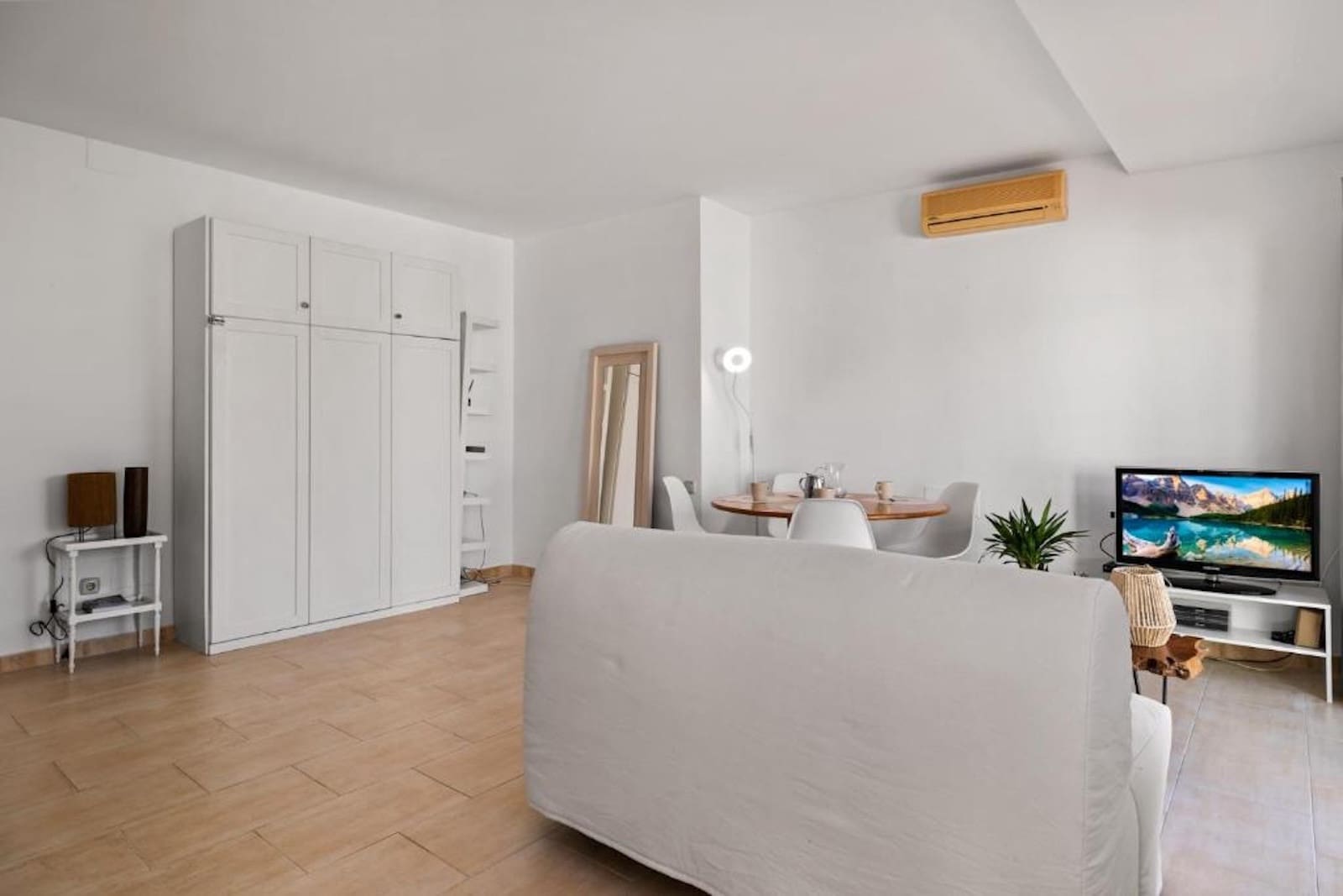 5 quarto Moradia para venda em Nueva Andalucia com piscina garagem - 1 200 000 € (Ref: 9841745)