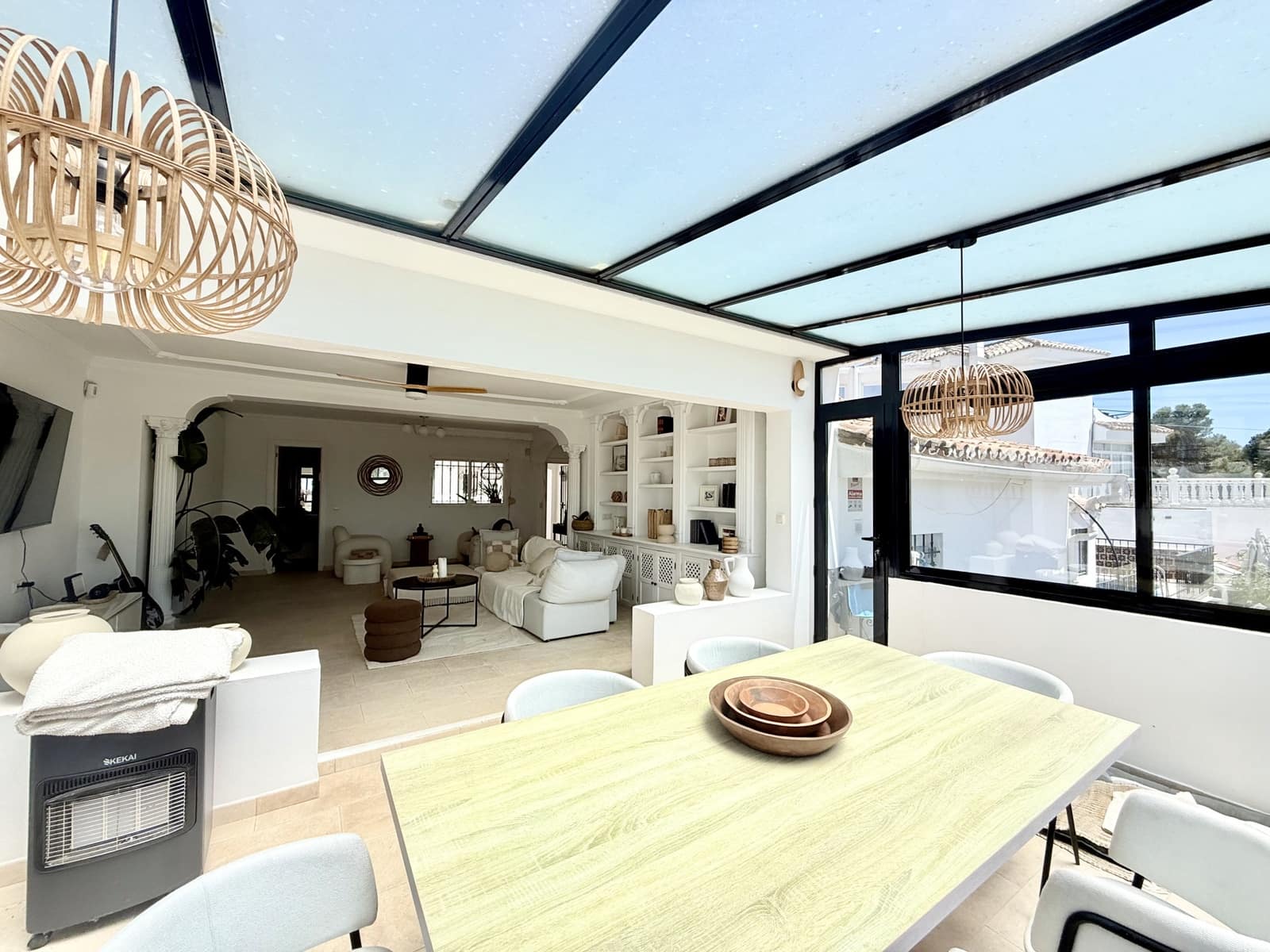 5 quarto Moradia para venda em Nueva Andalucia com piscina garagem - 1 200 000 € (Ref: 9841745)