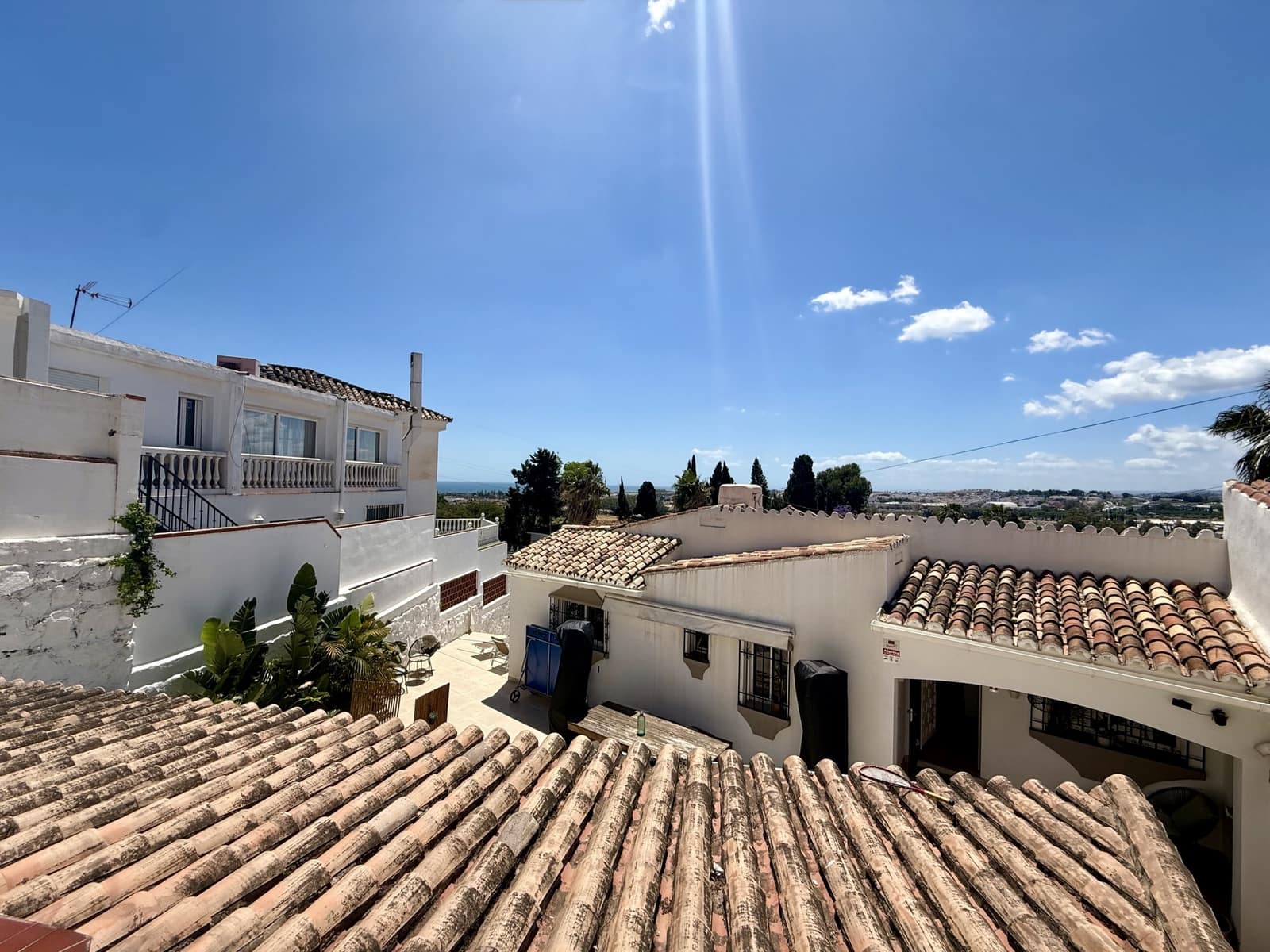5 quarto Moradia para venda em Nueva Andalucia com piscina garagem - 1 200 000 € (Ref: 9841745)