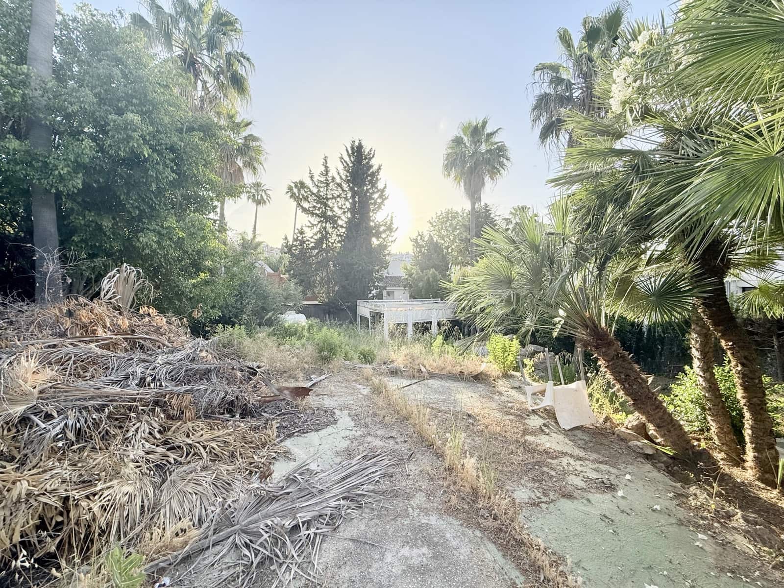 Building Plot for sale in Marbella - € 790,000 (Ref: 9863660)