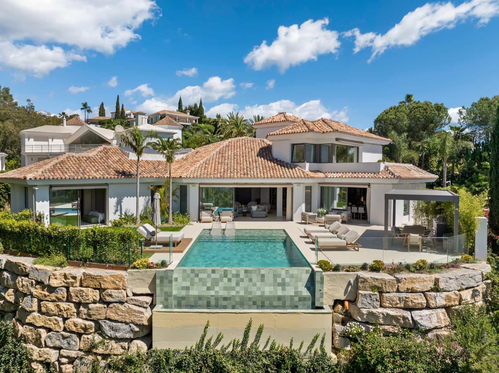 6 sypialnia Willa na sprzedaż w Benahavis z basenem garażem - 7 470 000 € (Ref: 9866166)