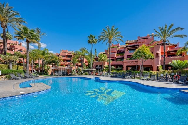 3 sypialnia Penthouse na sprzedaż w New Golden Mile, Estepona z basenem garażem - 4 995 000 € (Ref: 9880242)