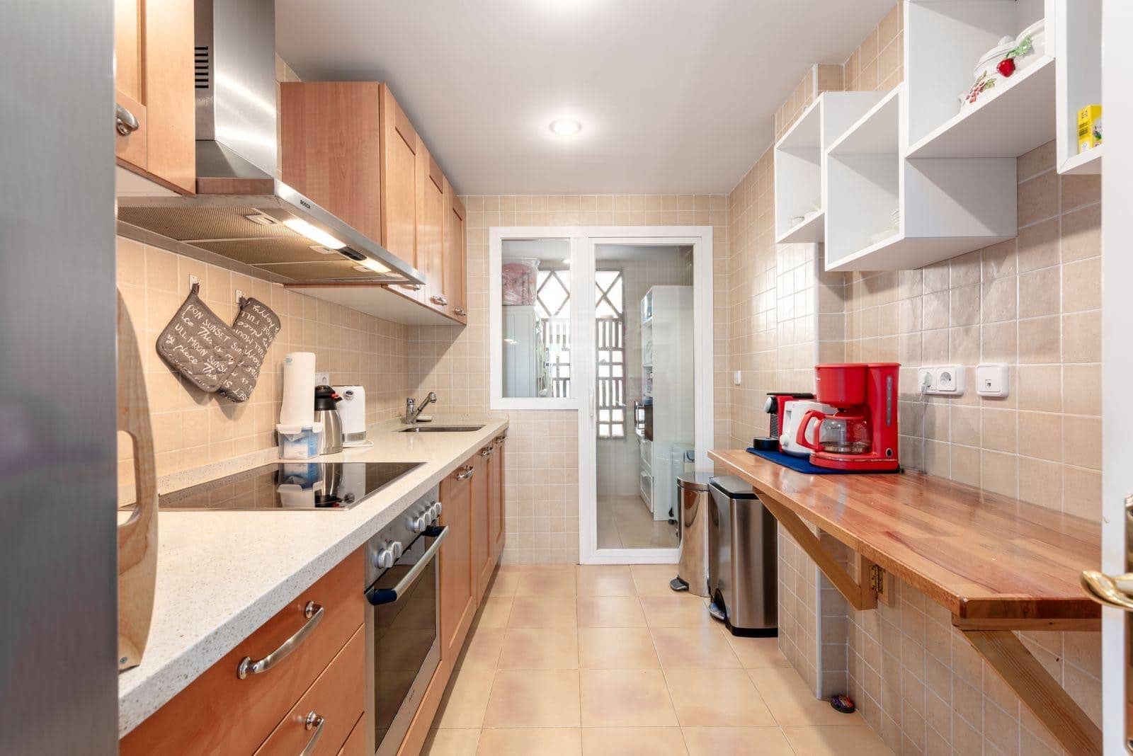 2 slaapkamer Appartement te koop in Los Arqueros met zwembad garage - € 425.000 (Ref: 9941649)