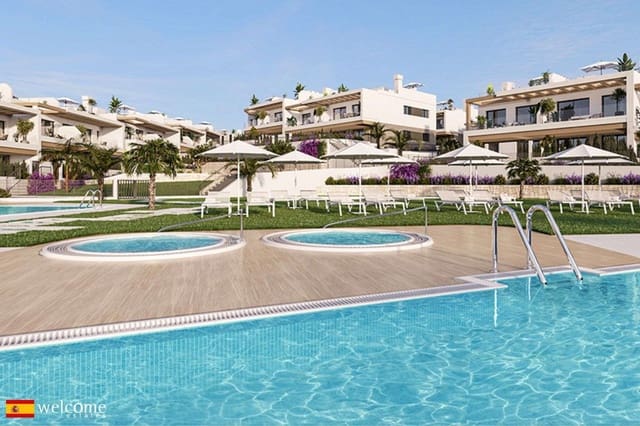 2 slaapkamer Appartement te koop in Torrevieja met zwembad garage - € 272.000 (Ref: 10009829)