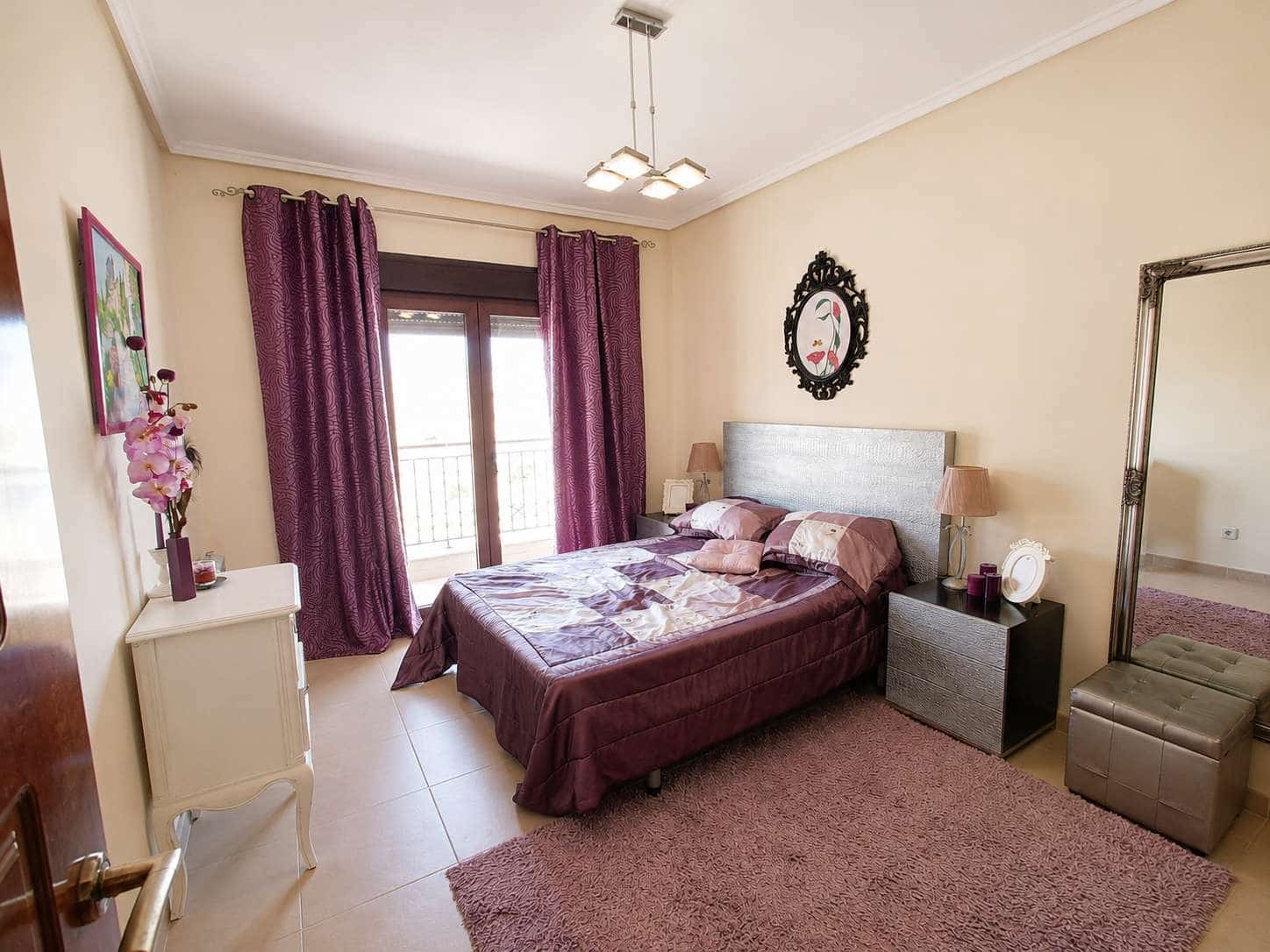 3 soverom Kjedet enebolig til salgs i Ciudad Quesada med svømmebasseng garasje - € 289 990 (Ref: 10016505)