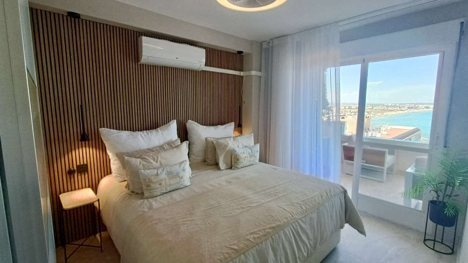 2 sovrum Lägenhet till salu i Torrevieja med garage - 289 995 € (Ref: 10016759)