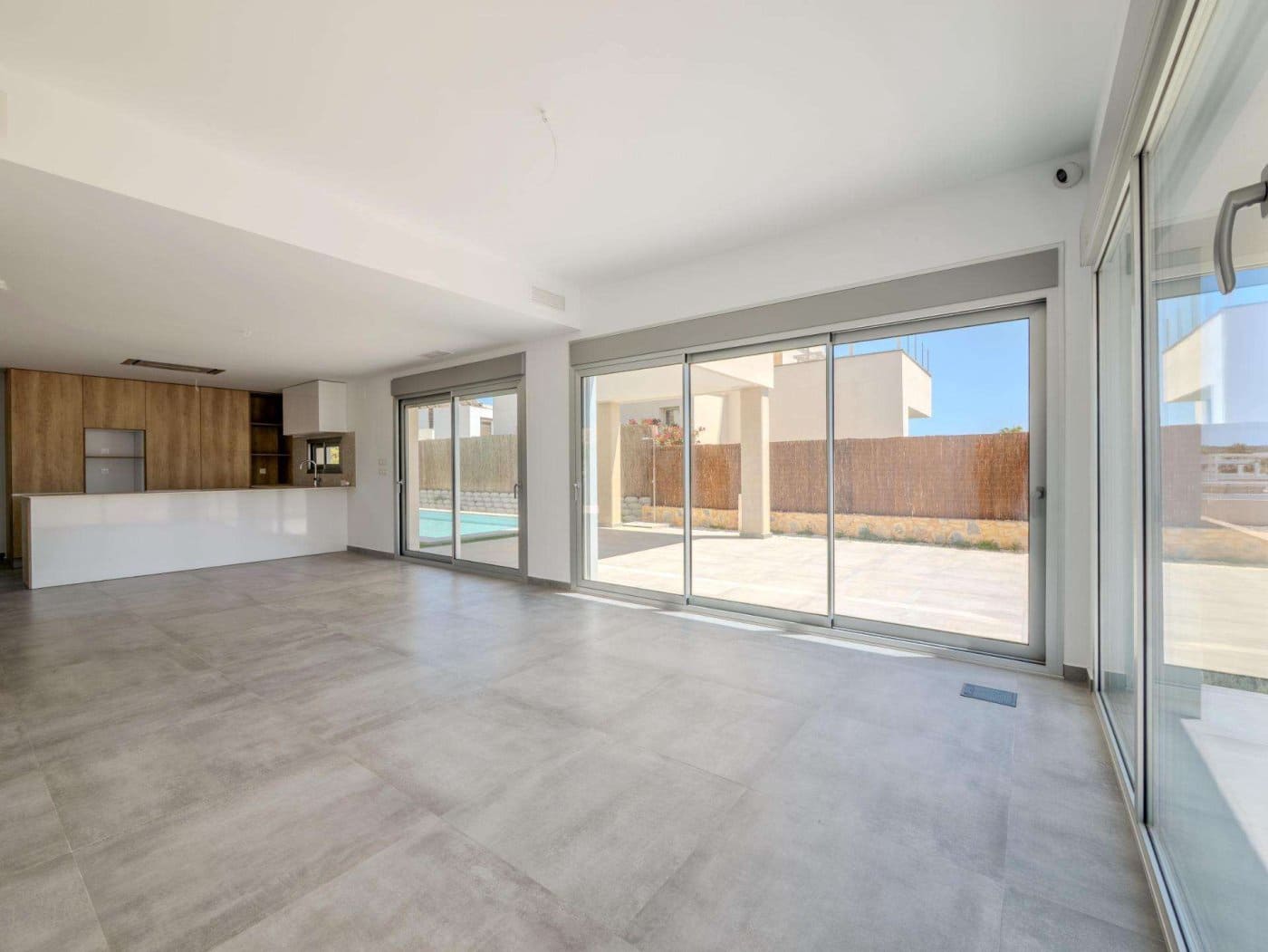 4 bedroom Villa for sale in Algorfa with pool - € 669,000 (Ref: 10034214)