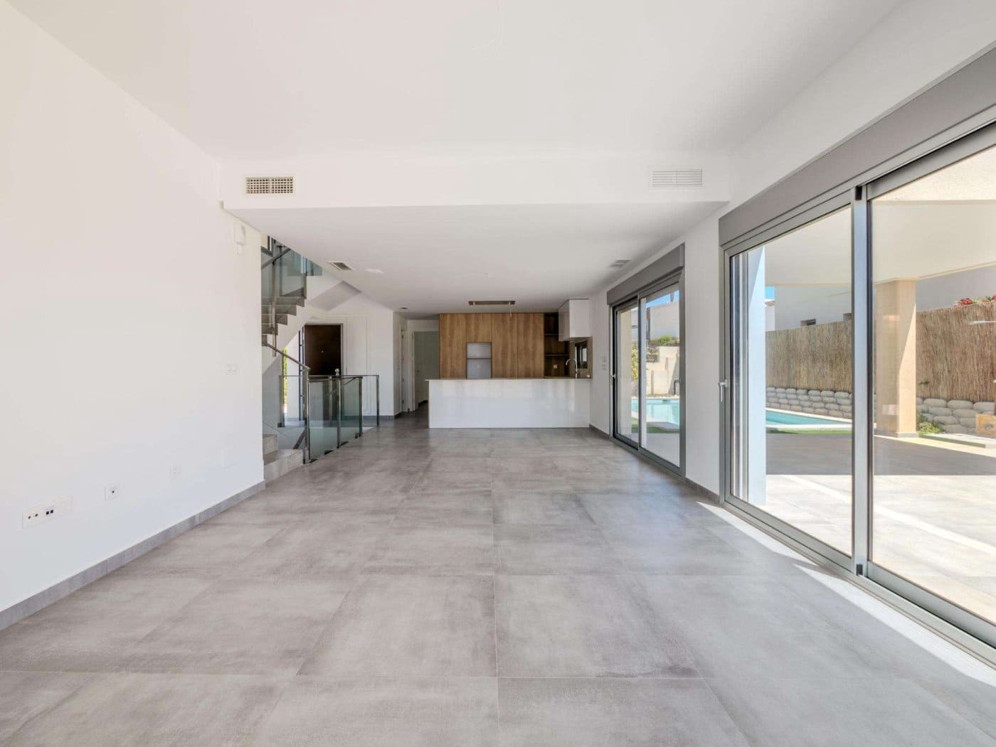 4 bedroom Villa for sale in Algorfa with pool - € 669,000 (Ref: 10034214)