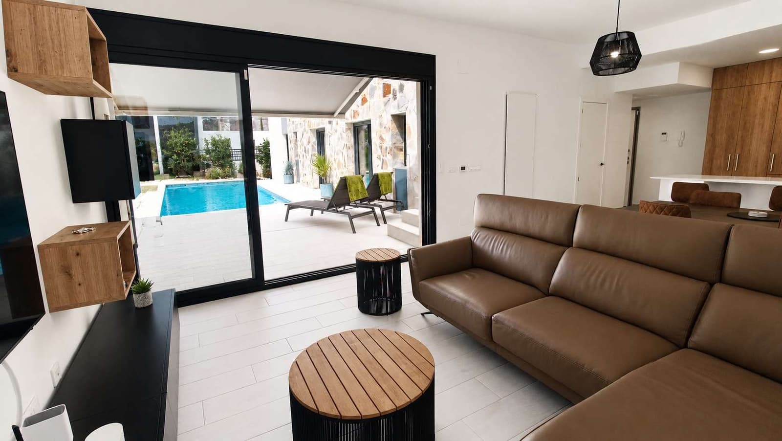 Chalet de 3 habitaciones en Algorfa en venta con piscina - 619.950 € (Ref: 10034215)