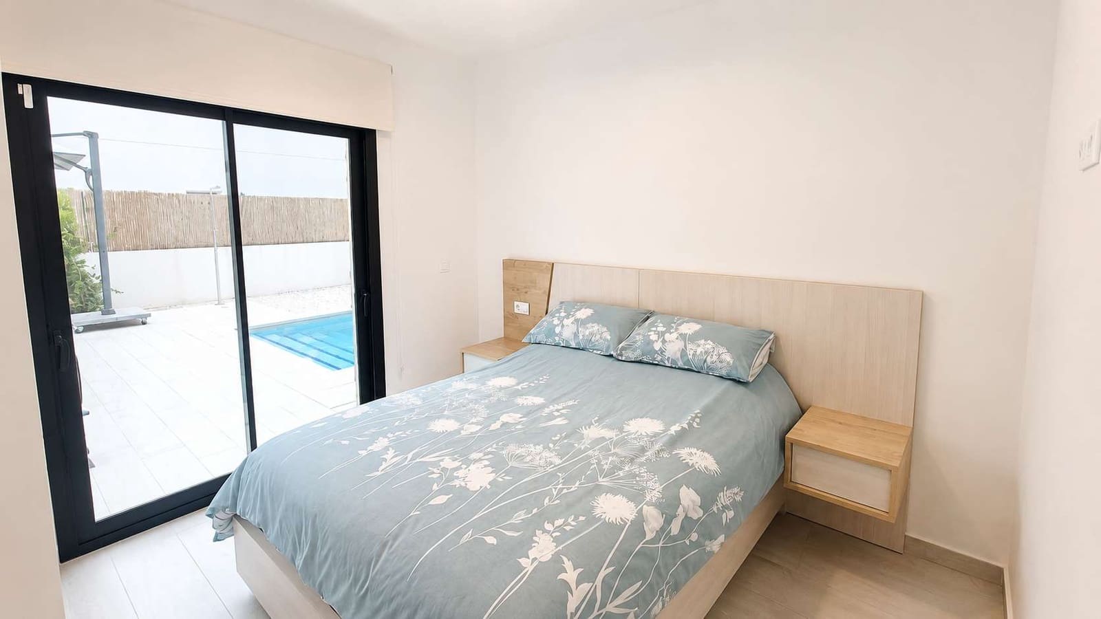 Chalet de 3 habitaciones en Algorfa en venta con piscina - 619.950 € (Ref: 10034215)