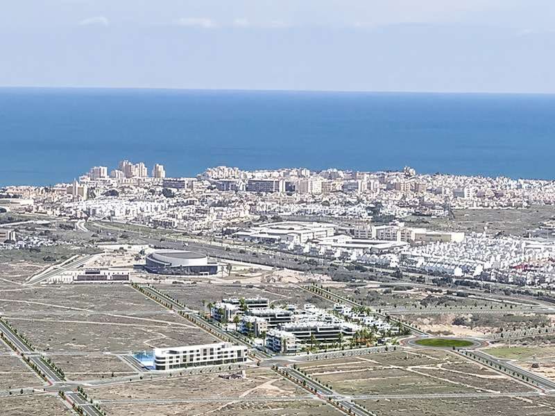 1 camera da letto Appartamento in vendita in Torrevieja con piscina garage - 265.000 € (Rif: 10034220)