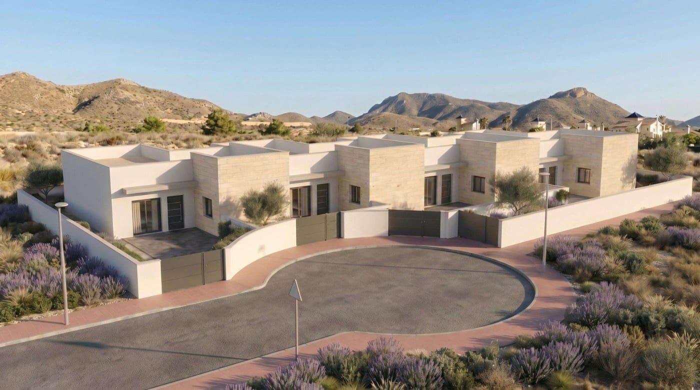 3 bedroom Semi-detached Villa for sale in Mazarron with pool garage - € 259,900 (Ref: 10034301)