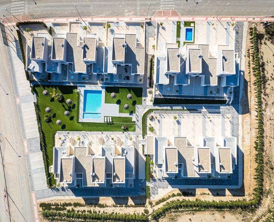 Casa de 3 habitaciones en Baños y Mendigo en venta con piscina garaje - 315.500 € (Ref: 10034488)