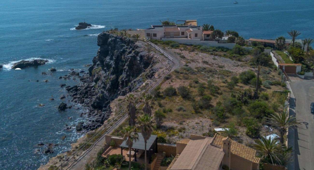 3 soveværelse Villa til salg i Cala Flores med swimmingpool garage - € 2.600.000 (Ref: 10034492)