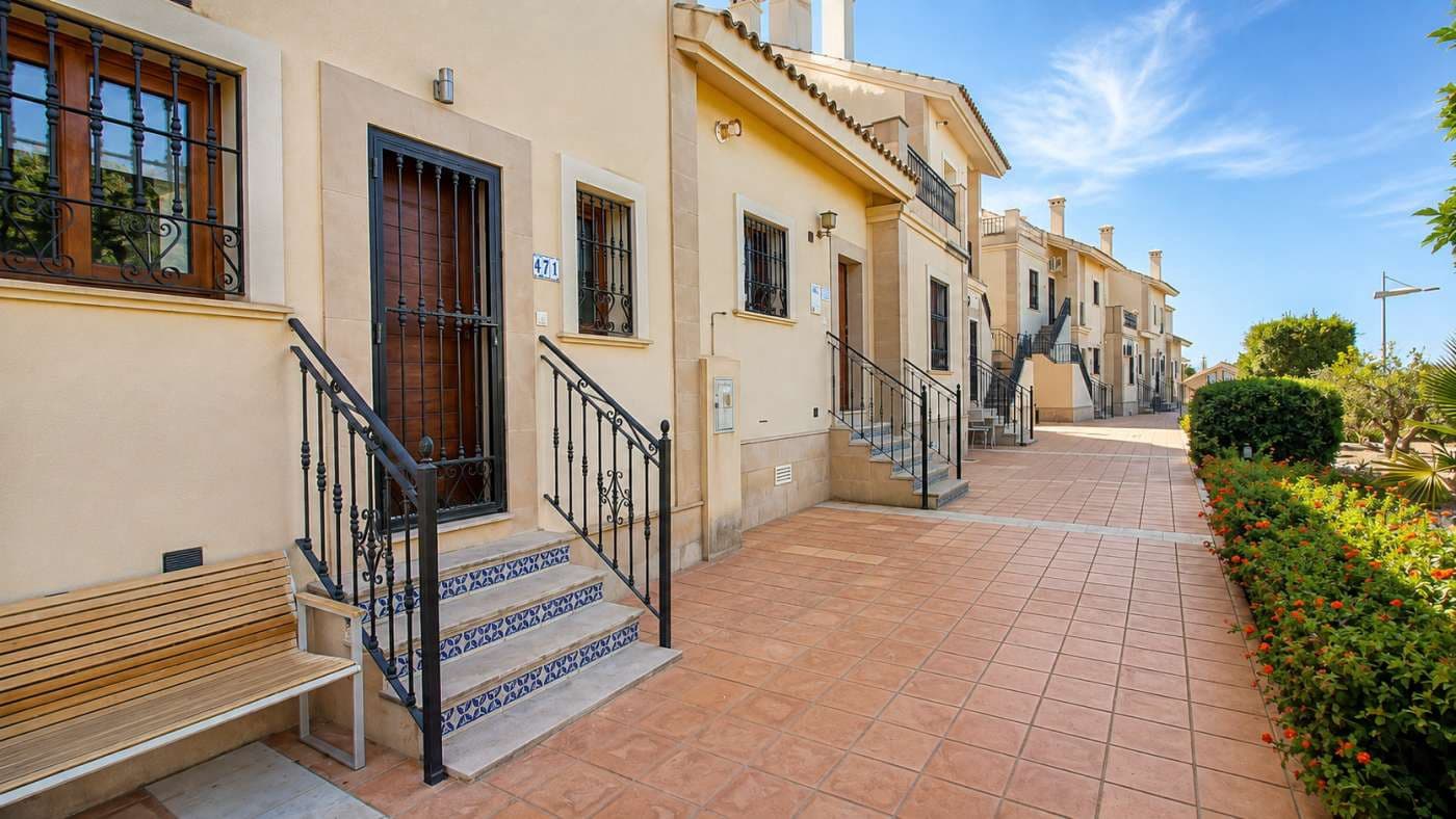 2 soveværelse Byhus til salg i Algorfa med swimmingpool - € 275.000 (Ref: 10039307)