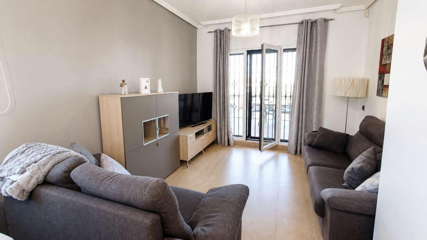 3 bedroom Apartment for sale in Los Alcazares with pool garage - € 249,500 (Ref: 10060526)