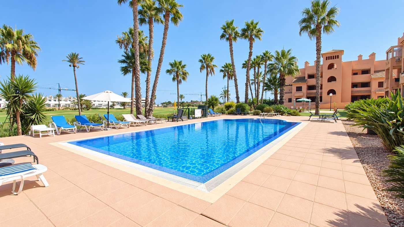 3 bedroom Apartment for sale in Los Alcazares with pool garage - € 249,500 (Ref: 10060526)