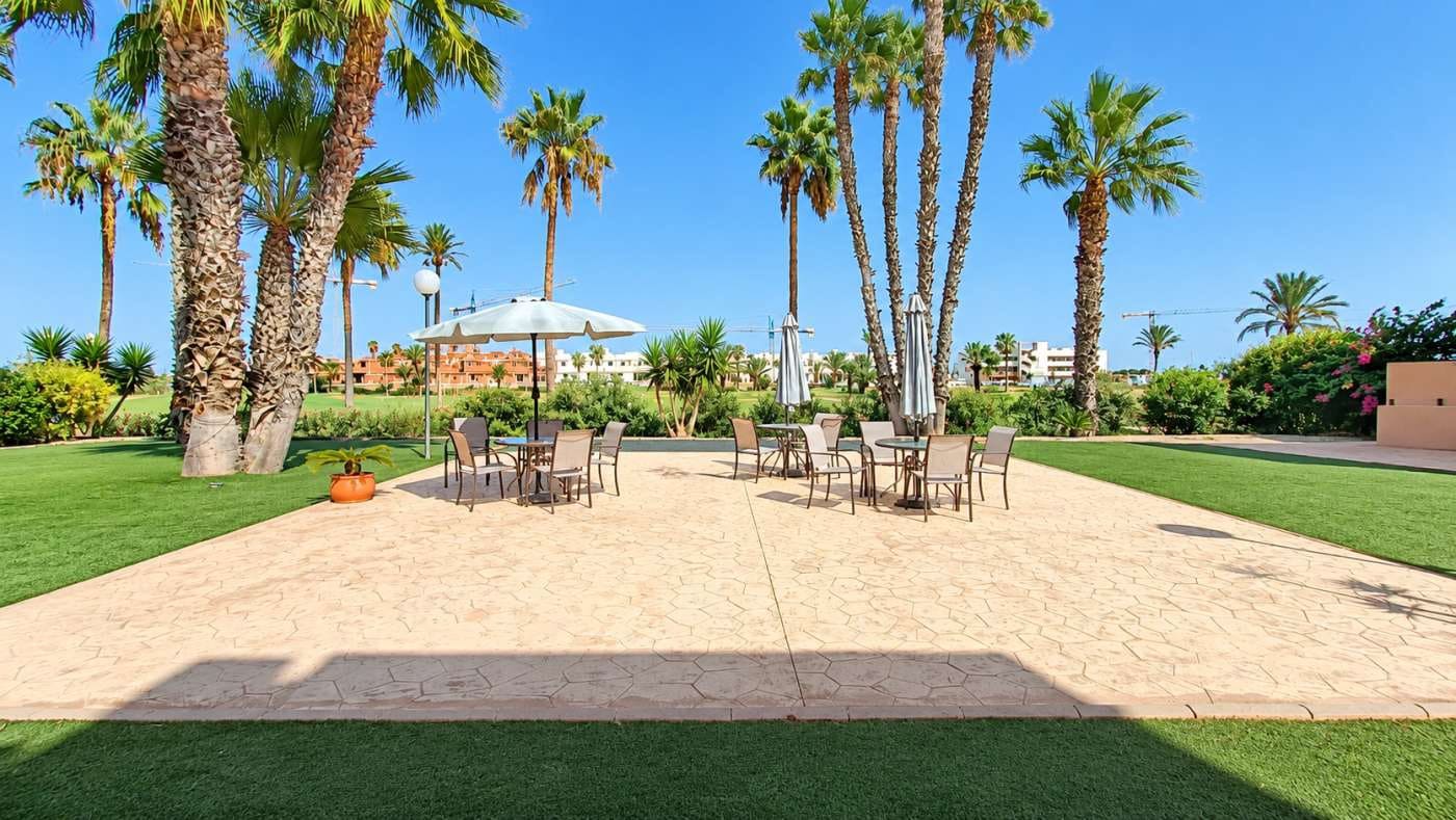 3 bedroom Apartment for sale in Los Alcazares with pool garage - € 249,500 (Ref: 10060526)