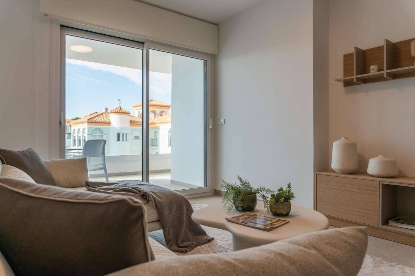 4 soveværelse Lejlighed til salg i Playa Flamenca med swimmingpool garage - € 499.000 (Ref: 10076995)
