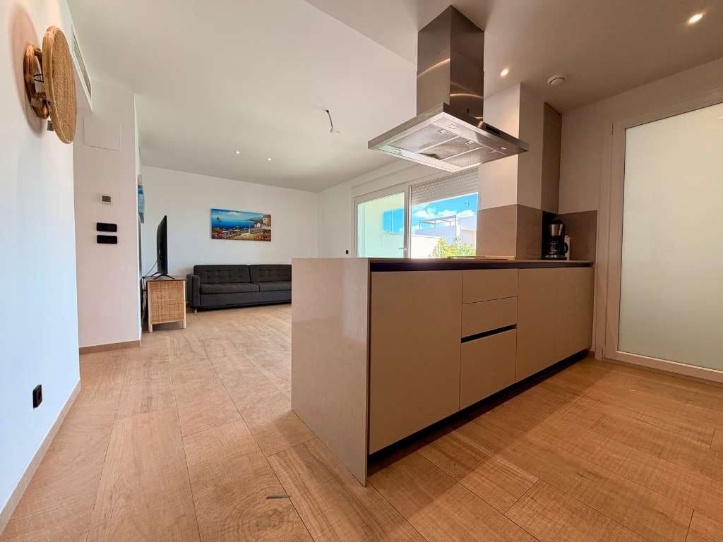 2 bedroom Apartment for sale in Algorfa with pool - € 249,950 (Ref: 10077301)