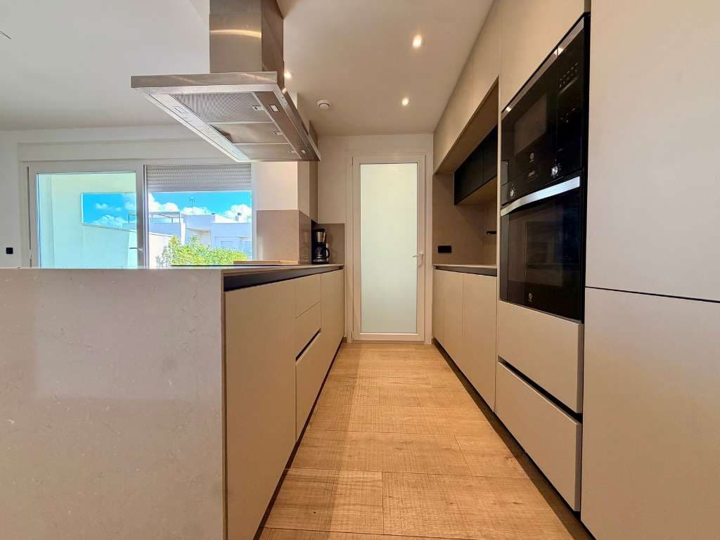 2 bedroom Apartment for sale in Algorfa with pool - € 249,950 (Ref: 10077301)