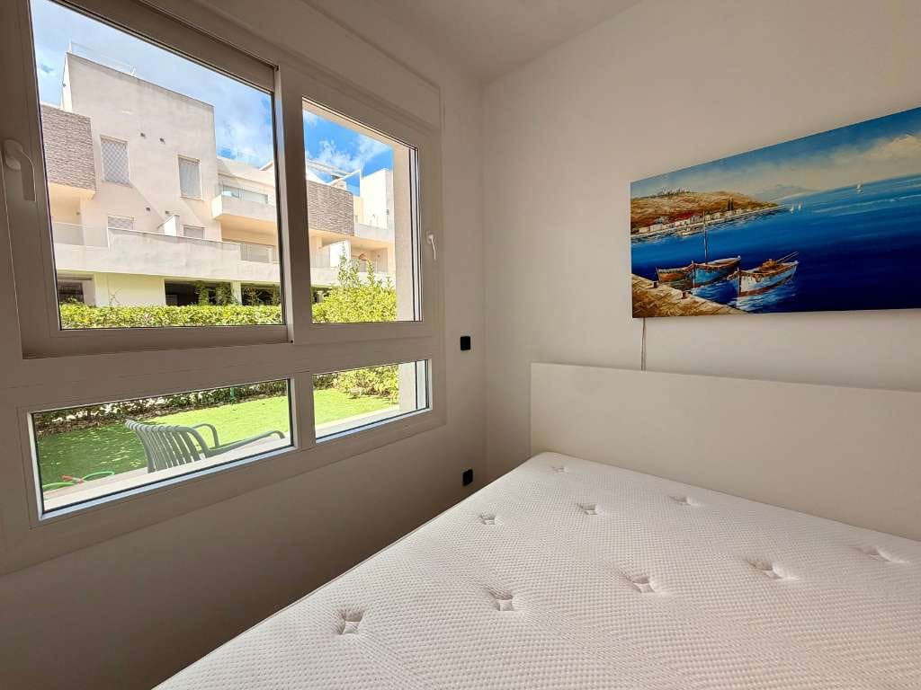 2 bedroom Apartment for sale in Algorfa with pool - € 249,950 (Ref: 10077301)