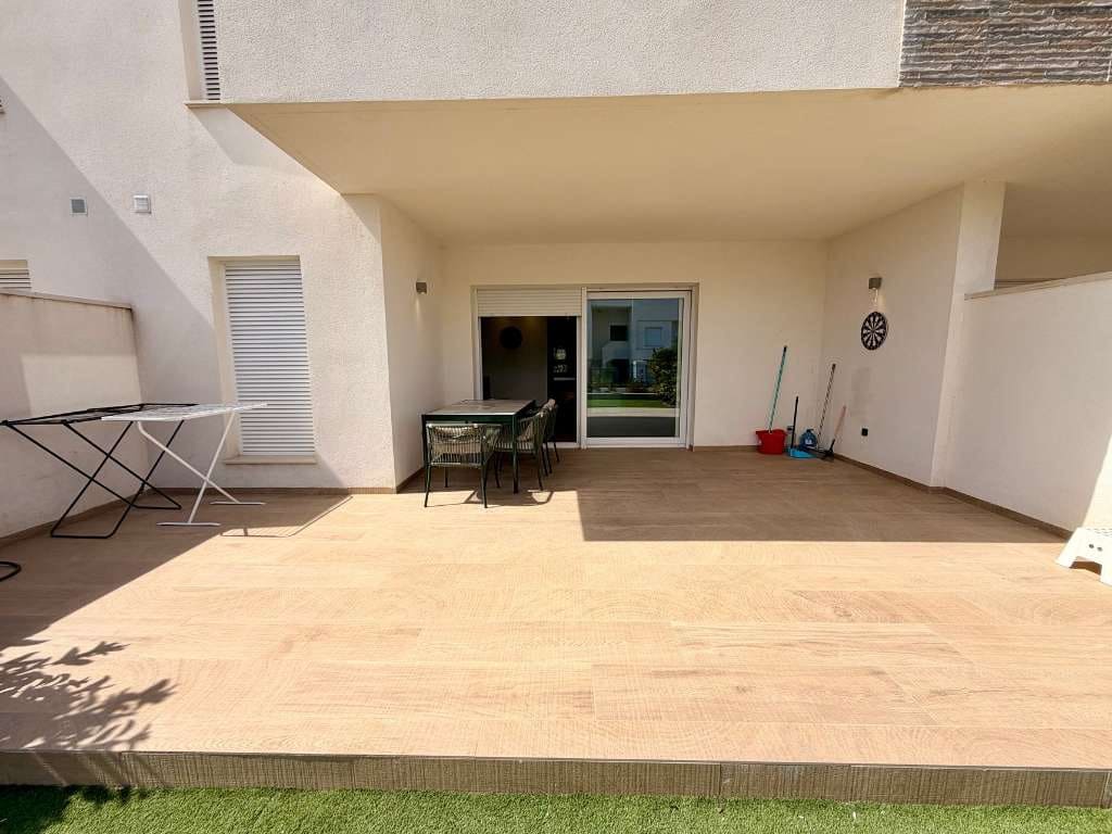 2 bedroom Apartment for sale in Algorfa with pool - € 249,950 (Ref: 10077301)