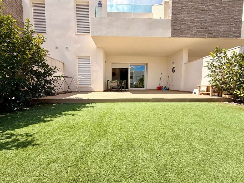 2 bedroom Apartment for sale in Algorfa with pool - € 249,950 (Ref: 10077301)