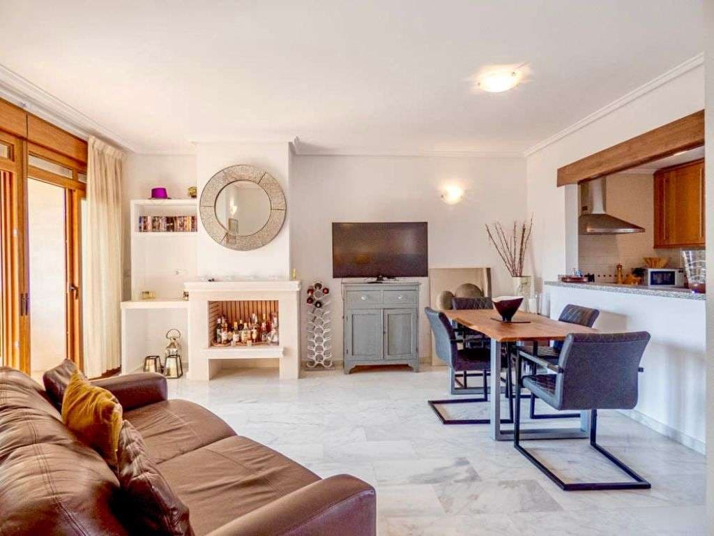 Apartamento de 2 habitaciones en Algorfa en venta con piscina garaje - 174.500 € (Ref: 10095650)