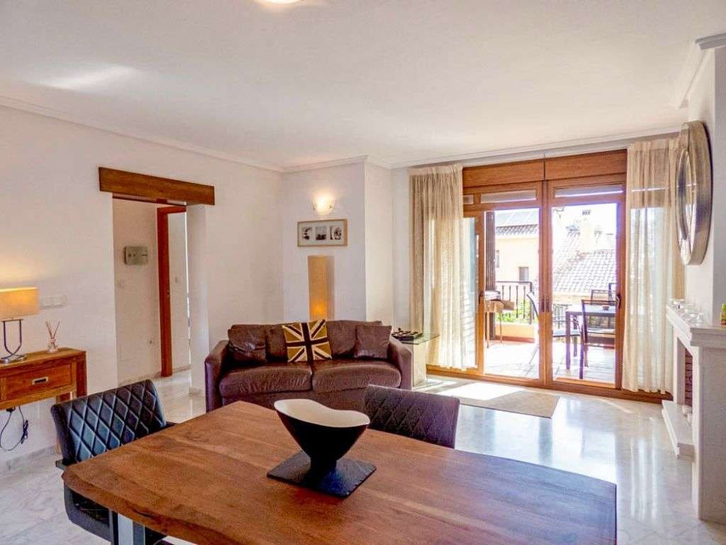 Apartamento de 2 habitaciones en Algorfa en venta con piscina garaje - 174.500 € (Ref: 10095650)