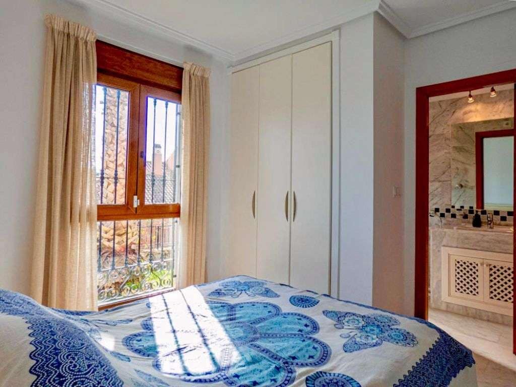 Apartamento de 2 habitaciones en Algorfa en venta con piscina garaje - 174.500 € (Ref: 10095650)